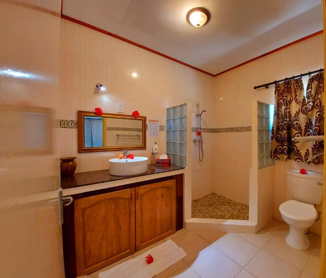 Hostellerie La Digue  Extérieur photo