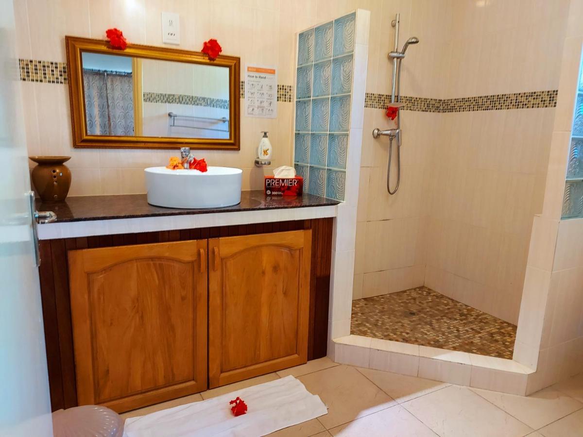 Hostellerie La Digue  Extérieur photo