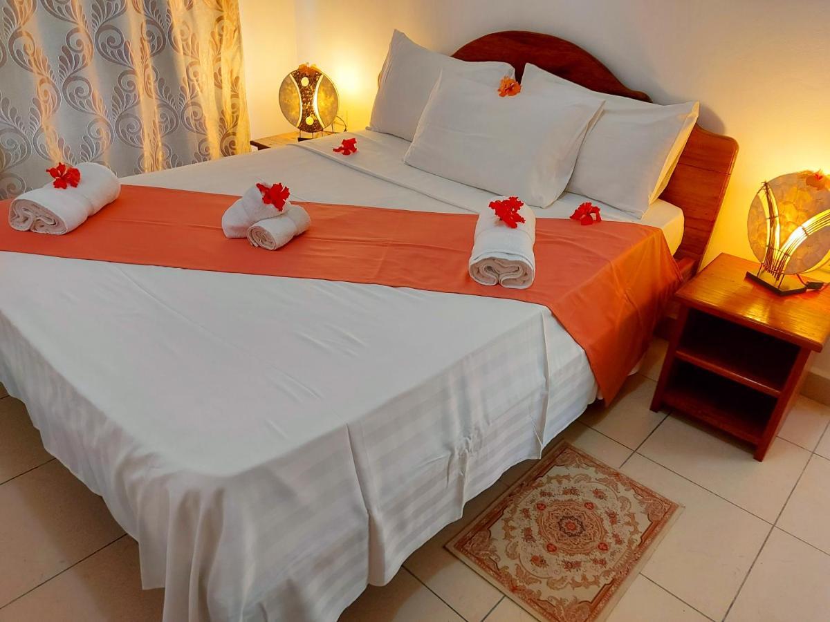 Hostellerie La Digue  Extérieur photo
